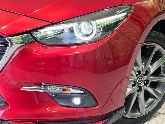 �yLED�w�b�h���C�g�z���V����ԑ��s�����ǍD�Ȏ��E���m�ۂ����S���ĉ^�]�ł��鍂�P�xLED�w�b�h���C�g�𑕔�!�_�����x�������A����d�͂��}�����Ă��܂��B