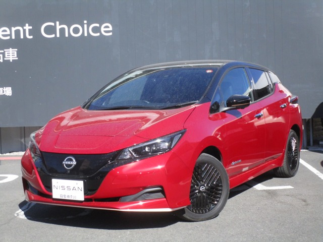 リーフe+ X 90周年記念車