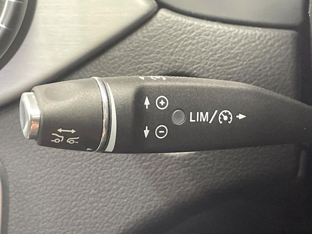 ���f�B�X�^���X�p�C���b�g�f�B�X�g���j�b�N:�s�s�A�x�O�A�������H�Ȃǂ̑��s���ɁA�X�e���I�}���`�p�[�p�X�J�����ƃ��[�_�[�Z���T�[�ɂ��A�O���Ԃ�F�����đ��x�ɉ������Ԋԋ������ێ����鎟����̃N���R��!