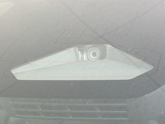 �y�g���^�Z�[�t�e�B�Z���X�z���s���ɑO���̎ԗ�����F�����A�Փ˂������Ȏ��͌x��ƃu���[�L�ŏՓˉ���Ɣ�Q�y�����A�V�X�g�B�����S�Ƀh���C�u�����y���݂��������܂��B