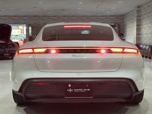 �y�c�Ǝ��ԁz10:00�`18:00�����T���j���A��x�B�N���N�n���^�A�x���̉c�Ƃ͂��d�b�ɂĂ��₢���킹������&rArr;