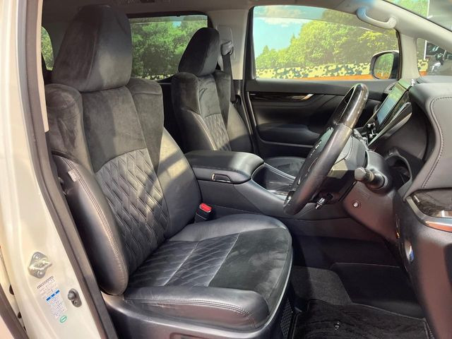 �y�n�[�t���U�[�V�[�g�z�������ƍ���S�n�𗼗������l�C�̃V�[�g���w�ʁE���ʂ̃t�@�u���b�N�f�ނ́A�ʋC���̗ǂ��⊊��ɂ����ɗD��Ă��܂��B