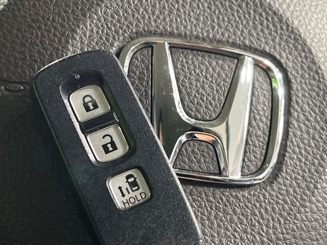 �y�L�[���X�z�������ꂽ�ꏊ����ł��{�^����Ńh�A�̊J���E�{�����ł���̂łƂ��Ă��֗�!�h�A�̌�������ɏ������邱�Ƃ�����܂����