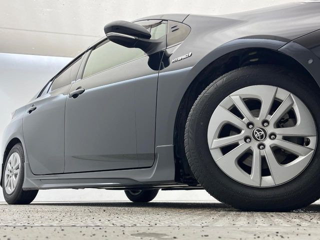 �y����15�C���`�A���~�z�C�[���z�O�ςɃ}�b�`���������A���~�z�C�[���𑕒����Ă���܂��B�e��ЊO�A���~�z�C�[����A�X�^�b�h���X�^�C�����戵�����Ă���܂��B���񂲑��k����������