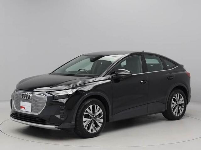 Q4スポーツバックe-tron40 アドバンスド