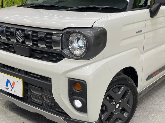 �yLED�w�b�h���C�g�z���V����ԑ��s�����ǍD�Ȏ��E���m�ۂ����S���ĉ^�]�ł��鍂�P�xLED�w�b�h���C�g�𑕔�!�_�����x�������A����d�͂��}�����Ă��܂��B