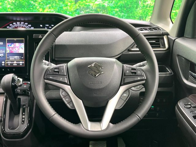 �y�����v�����X�e�A�����O�z�㎿�Ȋv���g�p���邱�ƂŁA��ɂ����������݂ƂĂ��^�]���₷���n���h���ł���