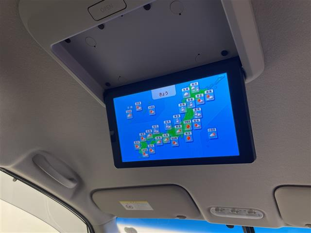 セレナ2.0 ハイウェイスター Vセレクション+Safety S-HYBRID