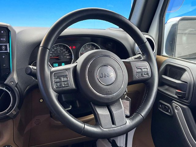 ���n���h�����̃X�������Ȃ��A���ꂢ�ȏ�Ԃ��ێ����Ă���܂��B�e�X�C�b�`���̓�����m�F�ς݂ł��B