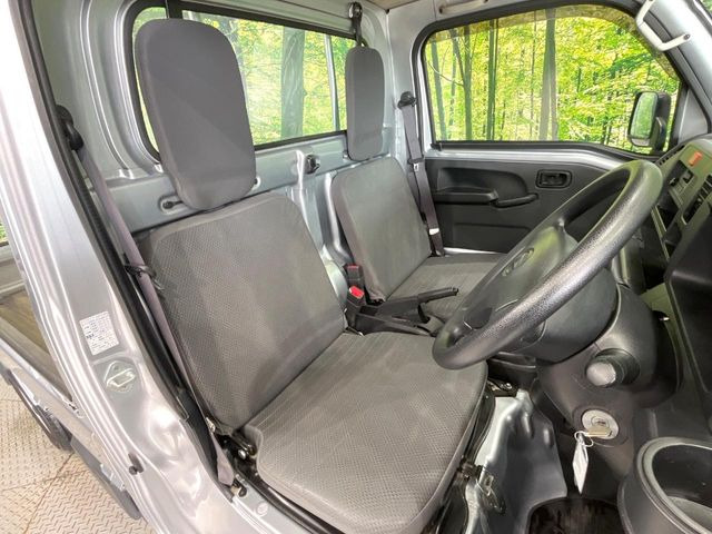 �^�]�ȃV�[�g���͎g�p�������Ȃ��A�ǍD�ȏ�ԂƂȂ��Ă��܂��B���J�Ɏg���Ă������Ƃ��悭�킩��܂��ˁB