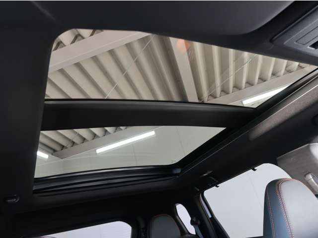 アウトランダーPHEV 2.4 P 4WD