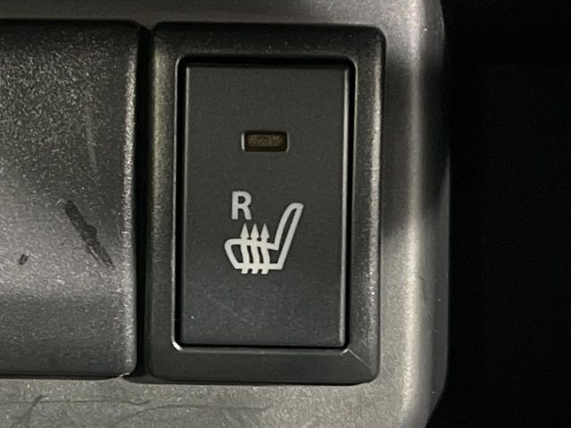 �y�V�[�g�q�[�^�[�z�������ɏd�󂷂�V�[�g�q�[�^�[!�G�A�R����葁�����܂��Ă����̂Ŋ�����̐l�����S�ł��ˁ�G�A�R���̉����͊������邩����A�Ƃ������ɂ����������߂ł��B