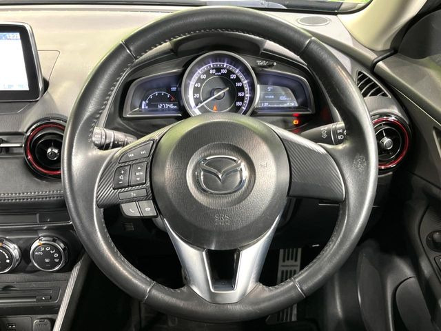 �y�X�e�A�����O�X�C�b�`�z�^�]���A�O������ڐ������炷���ƂȂ��A�I�[�f�B�I���̑��삪�\�ȕ֗��@�\!���S&���K�ȃh���C�u�����o���Ă���܂���