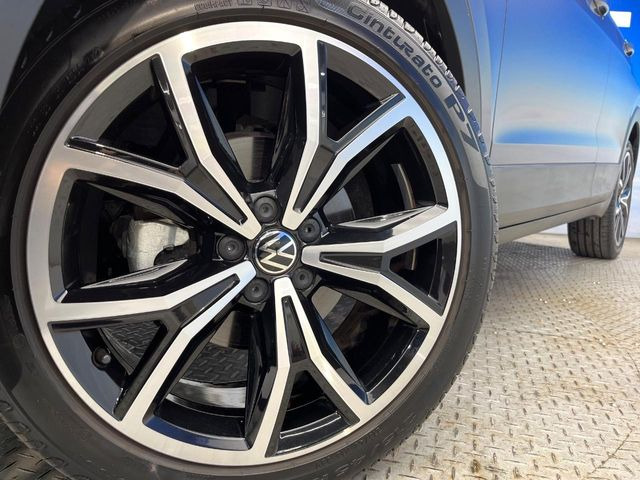 ������18�C���`�A���~�z�C�[��:�A���ԂȂ�ł͂̑�z����������x����z�C�[���Ƒ����ł�!���{�Ԃ̑���Ɋ���Ă�����ɂ����Б̊����Ē��������قǁA�������x���ł܂Ƃ܂��Ă��܂�!