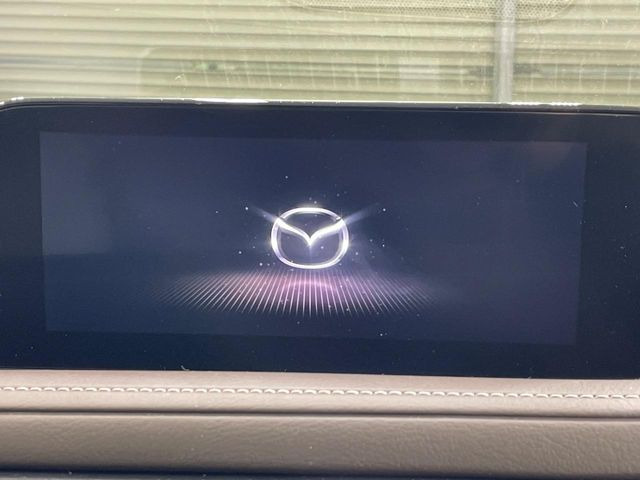 �y8.8�^���[�J�[�����i�r�z�C���e���A�ɗn�����ރX�^�C���b�V���ȁu��p�݌v�v���[�J�[�i�r�𑕔��􎋔F���⑀�쐫�ȂǊ�{���\�ɂ��D��A���㎿�ȃJ�[���C�t�����y���݂��������܂��B