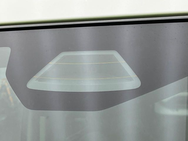 �y�X�Y�L �Z�[�t�e�B�T�|�[�g�z���s���ɑO���̎ԗ�����F�����A�Փ˂������Ȏ��͌x��ƃu���[�L�ŏՓˉ���Ɣ�Q�y�����A�V�X�g�B�����S�Ƀh���C�u�����y���݂��������܂��B