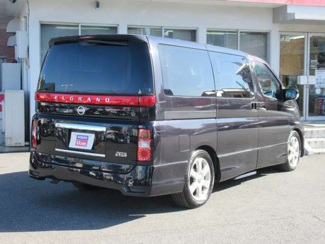 エルグランド3.5 350ハイウェイスター エスプレッソレザー プレミアムセレクション