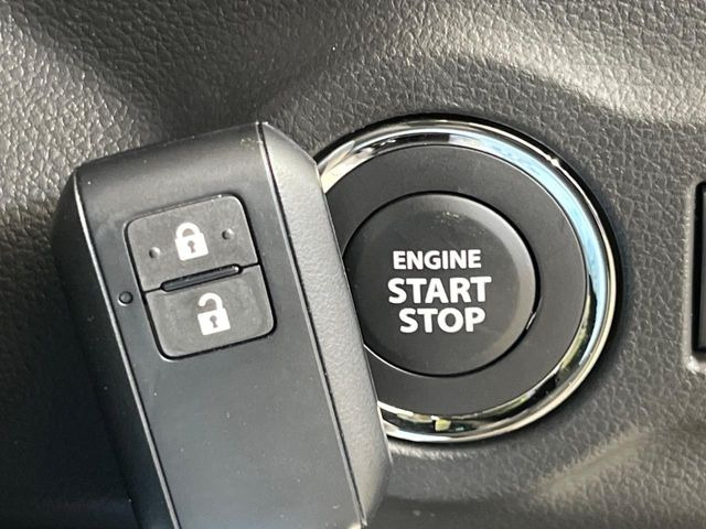 �y�L�[���X�X�^�[�g�V�X�e���z�J�o����|�P�b�g�ɓ��ꂽ�܂܂ł��h�A�̎{���E�������\�ȃX�}�[�g�L�[�𑕔��B�G���W���̃I���E�I�t�����J�M�����o���K�v����������Ƃ��Ă��֗��ł���