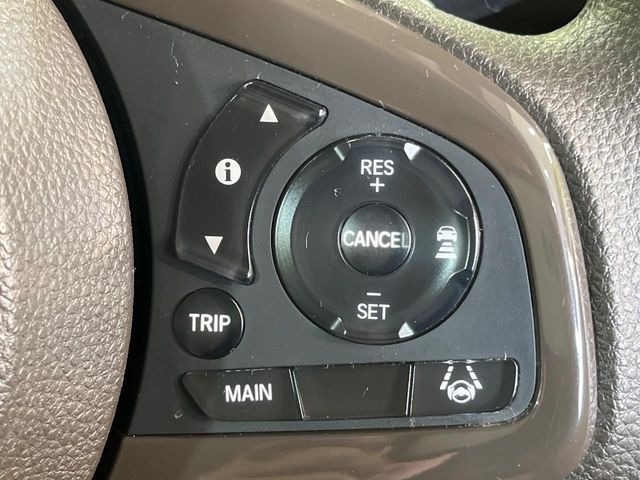 �y�A�_�v�e�B�u�N���[�Y�R���g���[���z�������H�ł̒��������s���y��!!�����ő��x��ۂN���[�Y�R���g���[�����A�Փˌy���V�X�e���ƘA�g���A�O���̎ԗ������m���ĎԊԂ�ۂ悤�ɑ��x���߂��Ă���܂�!!