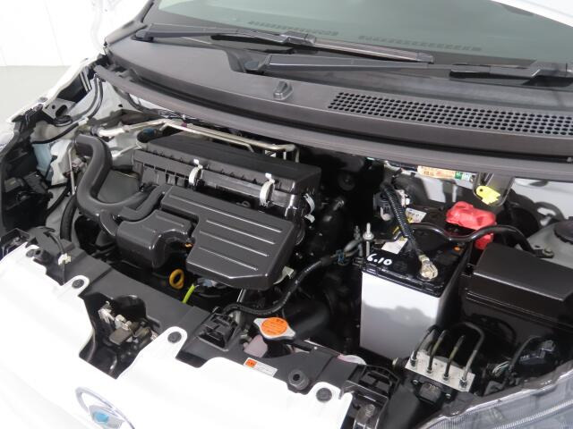 �G���W�����[�������ꂢ�ł���B�@�֋@�\�n���ǍD�ł��B�[�ԑO�ɓ_���������s���܂��B�G���W���I�C���E�I�C���t�B���^�[�E�G�A�R���t�B���^�[�E���C�p�[�S���͕K�������v���܂�(�G�A�R���t�B���^�[�́A�����Ԃ̂�)