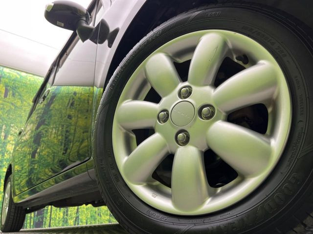 �y����14�C���`�A���~�z�C�[���z�O�ςɃ}�b�`���������A���~�z�C�[���𑕒����Ă���܂��B�e��ЊO�A���~�z�C�[����A�X�^�b�h���X�^�C�����戵�����Ă���܂��B���񂲑��k����������