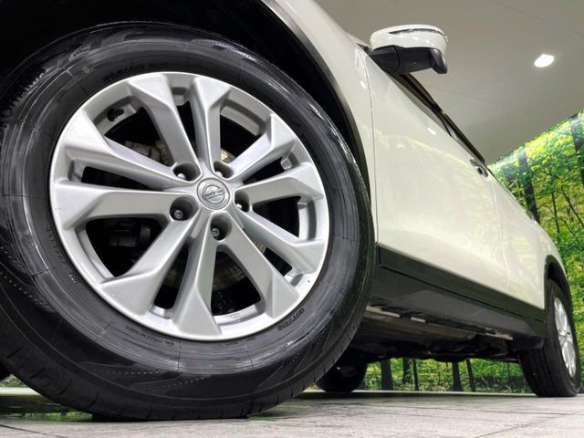 �y����17�C���`�A���~�z�C�[���z�O�ςɃ}�b�`���������A���~�z�C�[���𑕒����Ă���܂��B�e��ЊO�A���~�z�C�[����A�X�^�b�h���X�^�C�����戵�����Ă���܂��B���񂲑��k����������