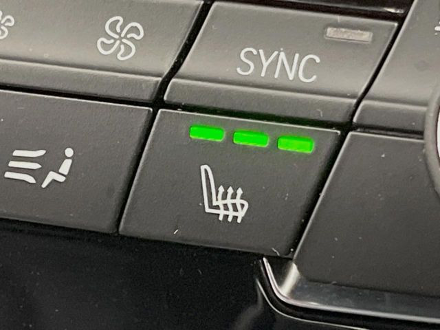 ���t�����g�V�[�g�q�[�e�B���O:�^�]�ȁE����ȋ��ɎO�i�K�Œ��߂��\�ȃV�[�g�q�[�^�[�𑕔����Ă���܂��B�G�߂��킸���K�ɂ��g�p���������܂��B