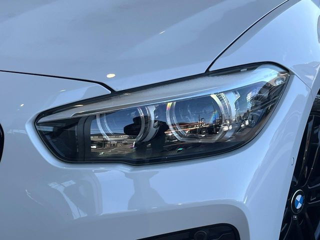 ��LED�w�b�h���C�g:��ԑ��s�����ǍD�Ȏ��E���m�ۂ����S���ĉ^�]�ł��鍂�P�xLED�w�b�h���C�g�𑕔�!�_�����x�������A����d�͂��}�����Ă��܂��B