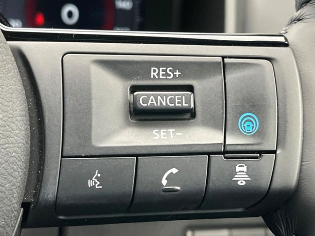 �y�v���p�C���b�g�z�������H�ł̒��������s���y��!!�a�؎��Ə��񑖍s�̃V�[���ŁA�A�N�Z���E�u���[�L�E�X�e�A�����O�������Ő��䂵�A�������^�]�̕��S���y�����Ă���܂���