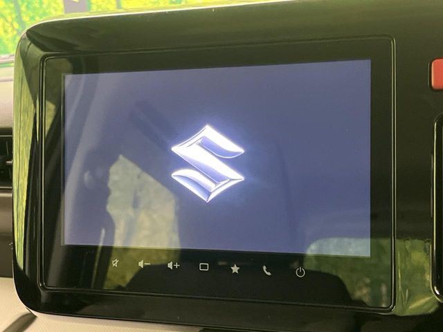 �y���[�J�[����9�^�i�r�z�C���e���A�ɗn�����ރX�^�C���b�V���ȁu��p�݌v�v���[�J�[�i�r�𑕔��􎋔F���⑀�쐫�ȂǊ�{���\�ɂ��D��A���㎿�ȃJ�[���C�t�����y���݂��������܂��B