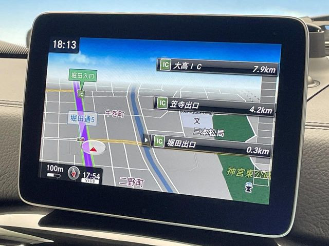 �������i�r:��̊��̂���i�r�́A����������ԓ������o���Ă���܂��BBluetooth�Đ��ȂǃI�[�f�B�I�@�\���[�����Ă���܂��̂ŁA�^�]�����y���߂܂���