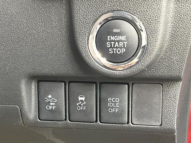 �y�X�}�[�g�A�V�X�g�z���s���ɑO���̎ԗ�����F�����A�Փ˂������Ȏ��͌x��ƃu���[�L�ŏՓˉ���Ɣ�Q�y�����A�V�X�g�B�����S�Ƀh���C�u�����y���݂��������܂��B