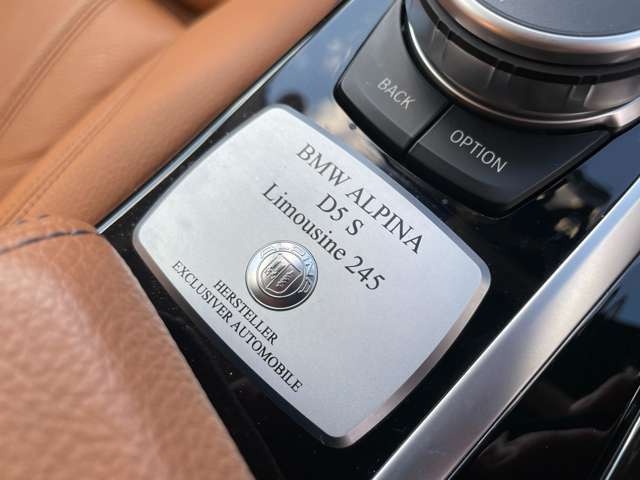 D5S リムジン アルラット 4WD