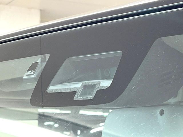 �y�X�Y�L �Z�[�t�e�B�T�|�[�g�z���s���ɑO���̎ԗ�����F�����A�Փ˂������Ȏ��͌x��ƃu���[�L�ŏՓˉ���Ɣ�Q�y�����A�V�X�g�B�����S�Ƀh���C�u�����y���݂��������܂��B