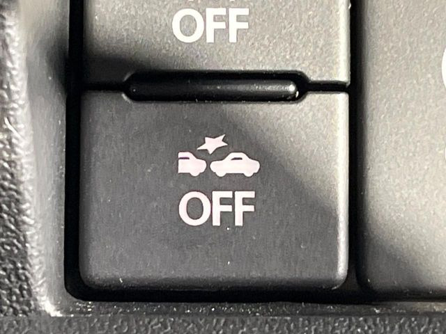 �y�X�Y�L �Z�[�t�e�B�T�|�[�g�z���s���ɑO���̎ԗ�����F�����A�Փ˂������Ȏ��͌x��ƃu���[�L�ŏՓˉ���Ɣ�Q�y�����A�V�X�g�B�����S�Ƀh���C�u�����y���݂��������܂��B