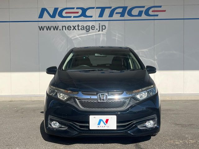 ���Ђł́A�S�ԁw�C�����Ȃ��x�̂��Ԃ̂ݎ�舵���Ă���܂��B��C�o�C���[�ɂ�錵�I�����d����̌�A���Ɍ�̎ԗ��`�F�b�N���s���A�l�N�X�e�[�W���F�肵�����i���Ȓ��ÎԂ����񋟂��Ă���܂��B