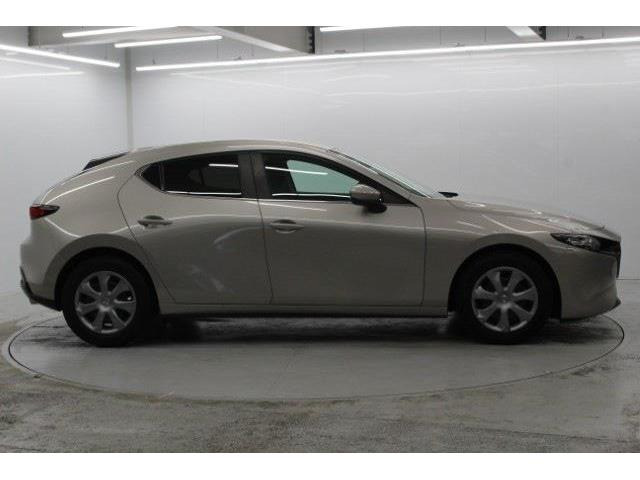 ���Ǝҗl�ւ̔̔��͂��f�肳���Ă��������܂��B �Ԍ������ԗ��̏ꍇ�́A�Ԍ����擾�������x�������z�ŕ\�����Ă���܂��B