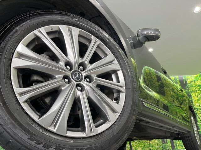 �y����19�C���`�A���~�z�C�[���z�O�ςɃ}�b�`���������A���~�z�C�[���𑕒����Ă���܂��B�e��ЊO�A���~�z�C�[����A�X�^�b�h���X�^�C�����戵�����Ă���܂��B���񂲑��k����������