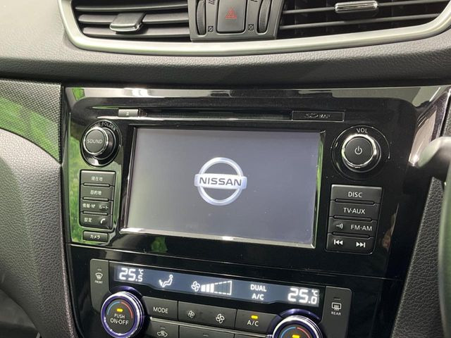 �y�����i�r�z�l�C�̏����i�r�𑕔����Ă���܂��B�i�r�̎g���₷���͂������A�I�[�f�B�I�@�\���[��!�L�����v�◷�s�͂������A�ʋ΂┃�����ȂǕ��i�̃h���C�u���y�����Ȃ�͂���