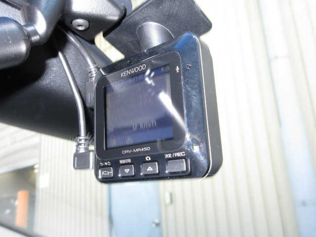 オデッセイ2.4 アブソルート EX