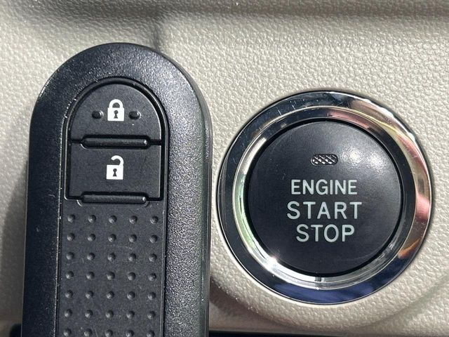 �y�L�[�t���[�V�X�e���z�J�o����|�P�b�g�ɓ��ꂽ�܂܂ł��h�A�̎{���E�������\�ȃX�}�[�g�L�[�𑕔��B�G���W���̃I���E�I�t�����J�M�����o���K�v����������Ƃ��Ă��֗��ł���