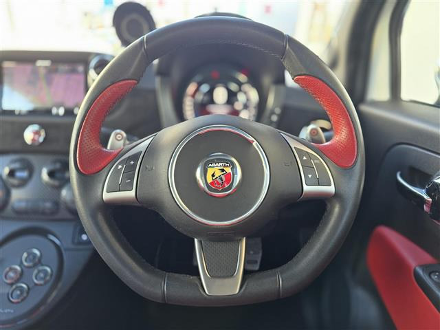 アバルト595ツーリズモ