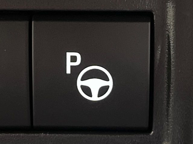 �y�����[�g�@�\���A�h�o���X�h�p�[�N�z��p�X�}�[�g�t�H���A�v���̎g�p�ŁA�ԊO���牓�u���ԁE�o�ɂ��\�Ȑ�i�@�\�B�L���ꏊ�ŏ��~�肵�������ɕ֗��ł���