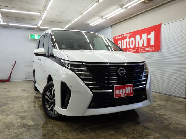 セレナ2.0 ハイウェイスターV 4WD