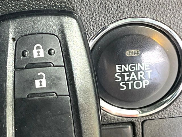 �y�L�[�t���[�V�X�e���z�J�o����|�P�b�g�ɓ��ꂽ�܂܂ł��h�A�̎{���E�������\�ȃX�}�[�g�L�[�𑕔��B�G���W���̃I���E�I�t�����J�M�����o���K�v����������Ƃ��Ă��֗��ł���