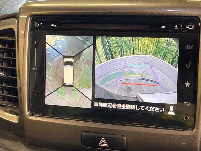 �y�S���ʃ��j�^�[�p�J�����z��p�̃J�����ɂ��A�ォ�猩���낵���悤�Ȏ��_��360�x�N���}�̎��͂��m�F���邱�Ƃ��ł��܂������p�������m�F���₷���A�����ꏊ�ł̐؂�Ԃ��⒓�Ԃ��X���[�Y�ɍs���܂��B