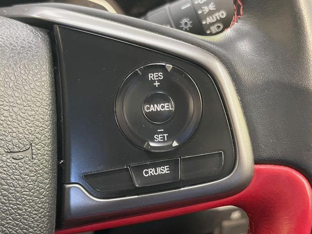 �y�N���[�Y�R���g���[���z�������H�����N���N���s�B�A�N�Z���𗣂��Ă���葬�x�ő��s���ł��A�������^�]���̕��S���y��!�����E�������ȒP�ȃX�C�b�`����Œ����ł��܂��B