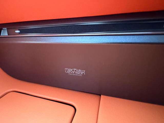 �y�I�v�V�����z�}�[�N���r���\��(13�X�s�[�J�[�E7.1ch�T�E���h)