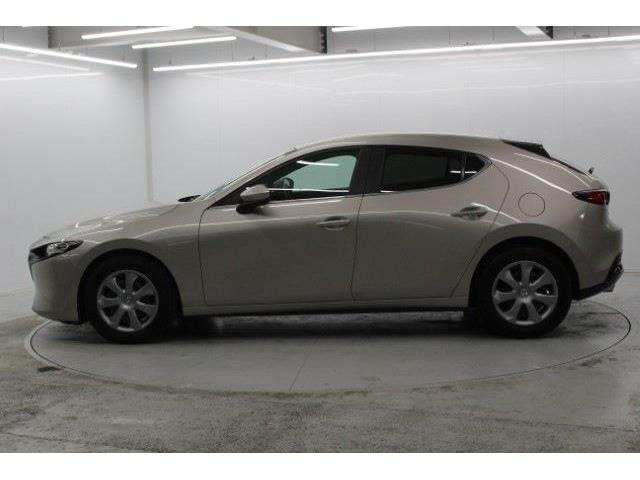 ���Ǝҗl�ւ̔̔��͂��f�肳���Ă��������܂��B �Ԍ������ԗ��̏ꍇ�́A�Ԍ����擾�������x�������z�ŕ\�����Ă���܂��B