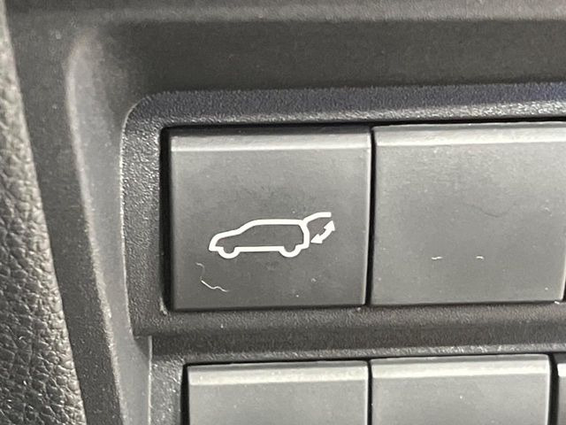 �y�p���[�o�b�N�h�A�z�X�}�[�g�L�[��^�]�Ȃ̃{�^�������������Ń��A�Q�[�g�������ŊJ���܂�!�ו��������Ă��鎞��A�����ʒu�ɂ���o�b�N�h�A��߂�ۂɕ֗��ȋ@�\�ł���